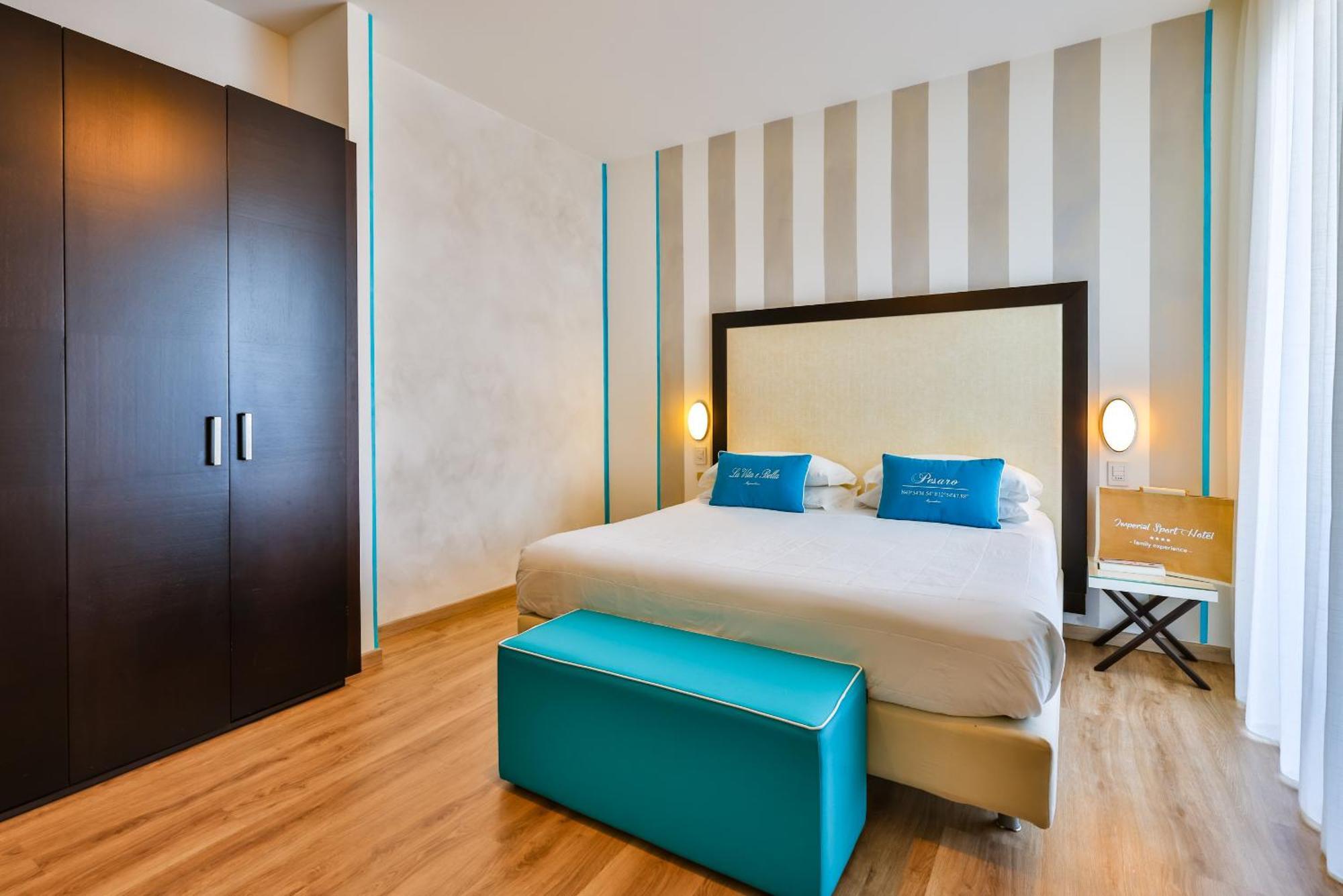 Unahotels Imperial Sport Hotel Pesaro Exterior photo