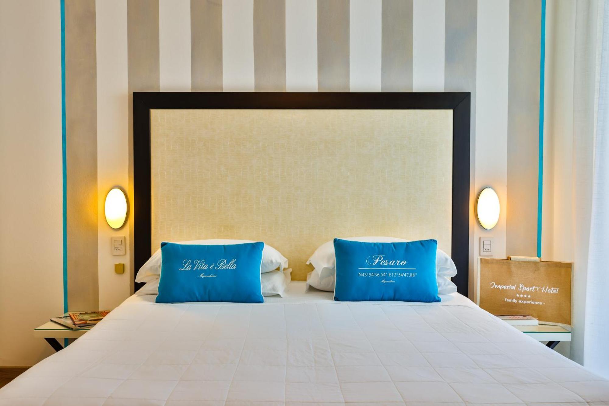 Unahotels Imperial Sport Hotel Pesaro Exterior photo
