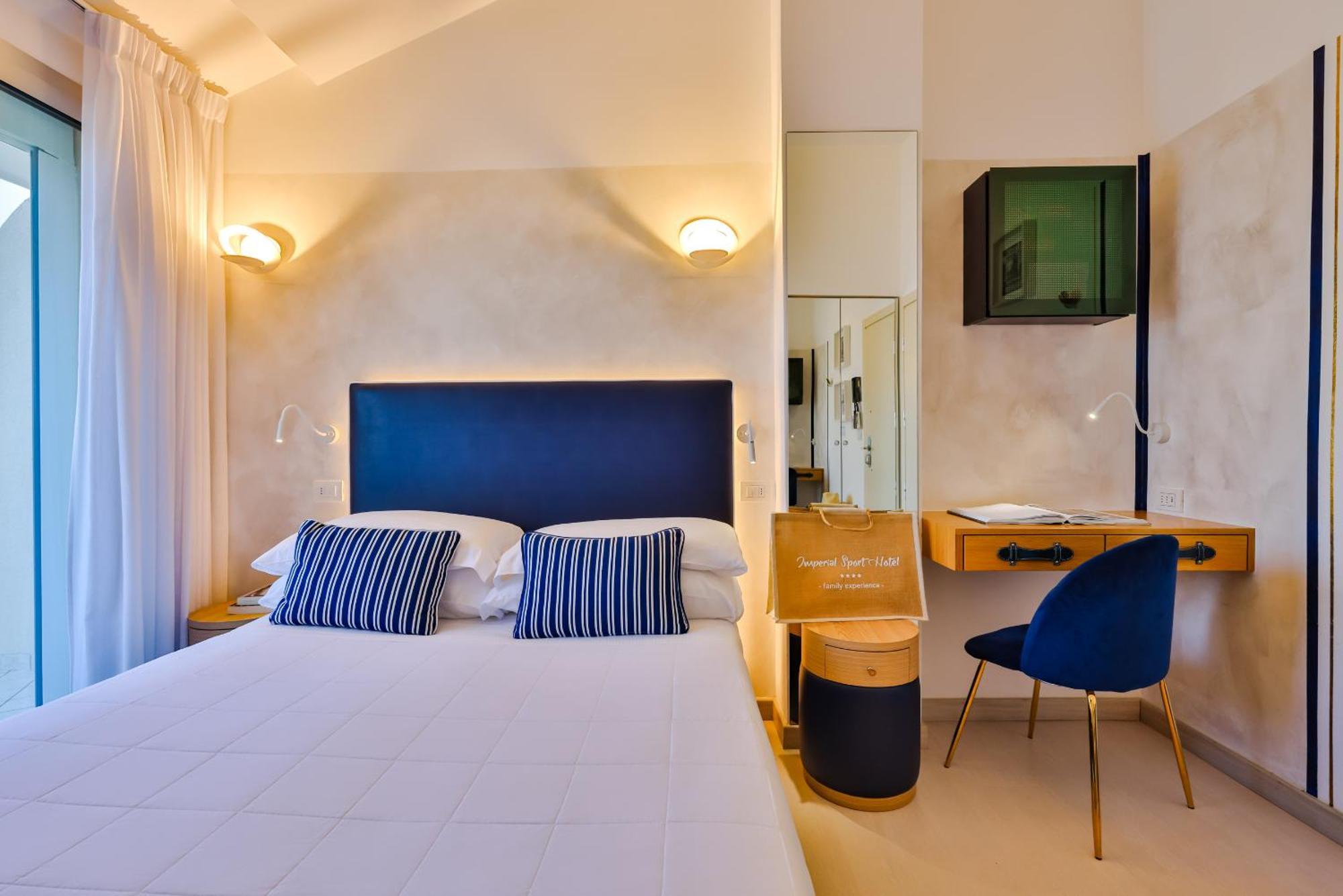 Unahotels Imperial Sport Hotel Pesaro Exterior photo